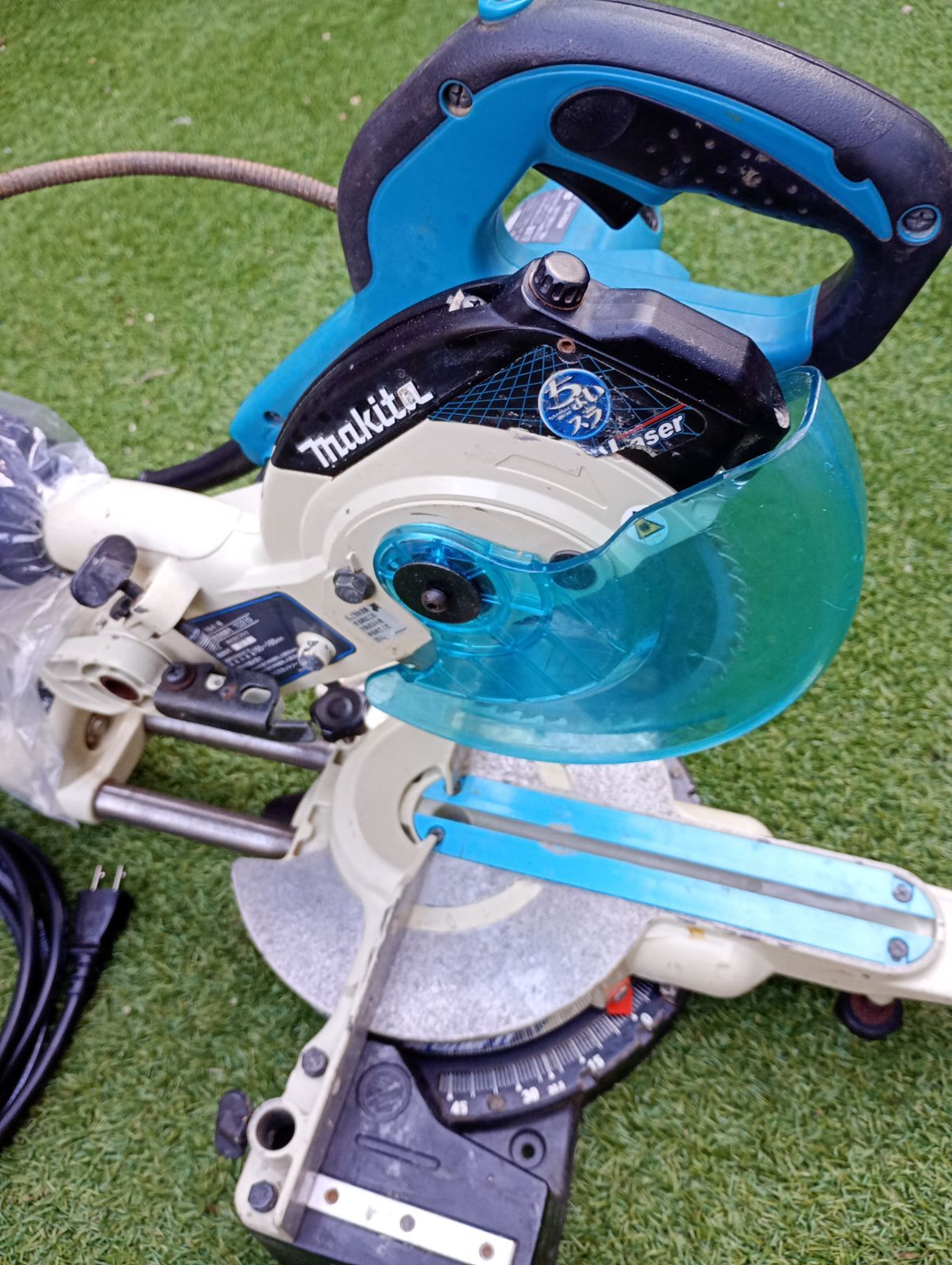 マキタ スライドマルノコ