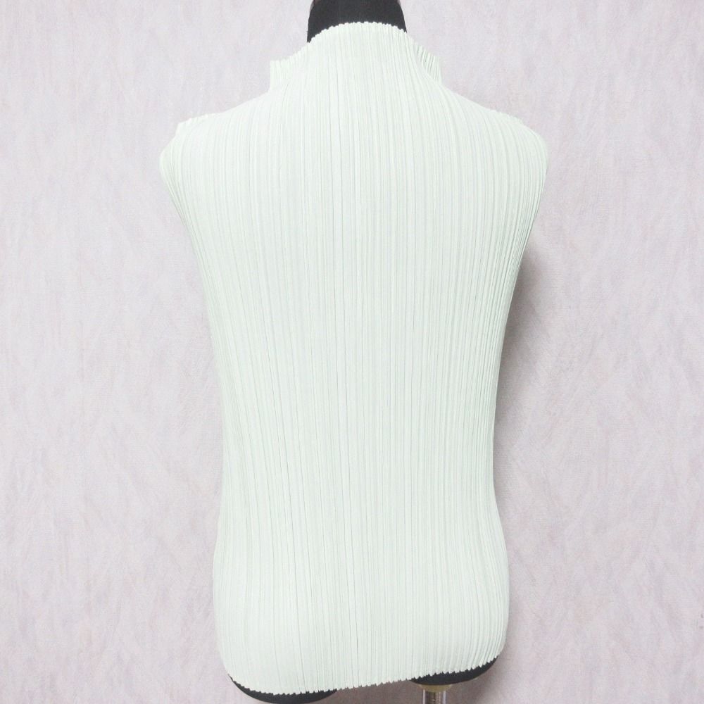 PLEATS PLEASE プリーツプリーズ イッセイミヤケ ハイネックノースリーブカットソー PP61-JK641 3 ライトグリーン レディース 古着