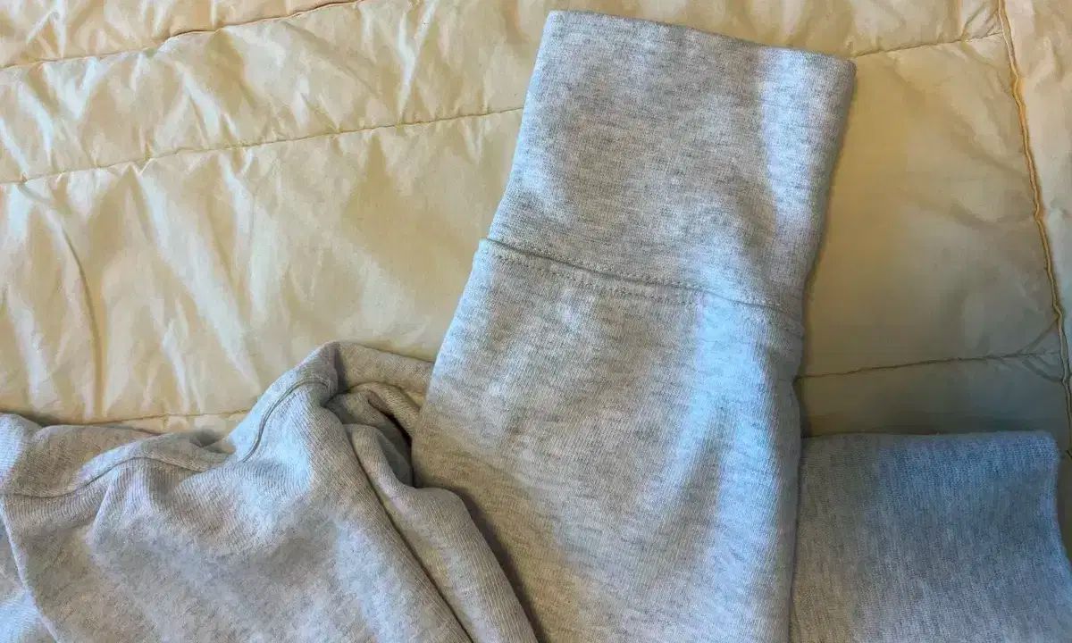  マリテフランソワジルボー ジップアップパーカー S パーカー トップス