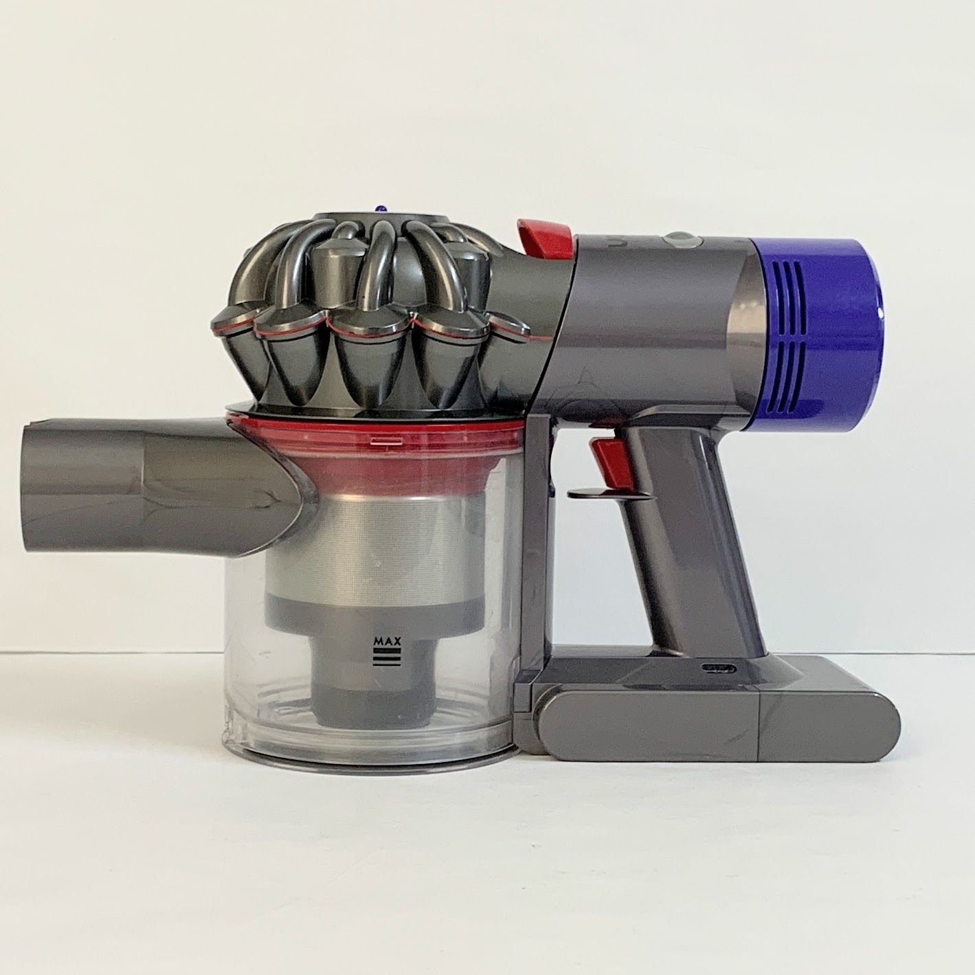 【中古現状品】ダイソン◇SV10◇コードレスクリーナー◇付属品付き◇送料込み◇ ダイソン 掃除機 V8 本体 SV10 コードレスクリーナー サイクロン 動作