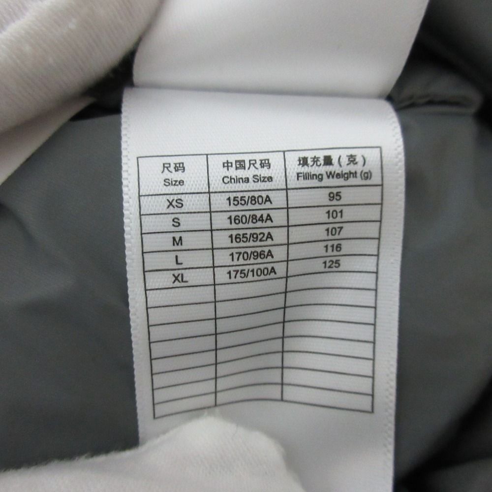 ロゴ刺繍 ダウンベスト