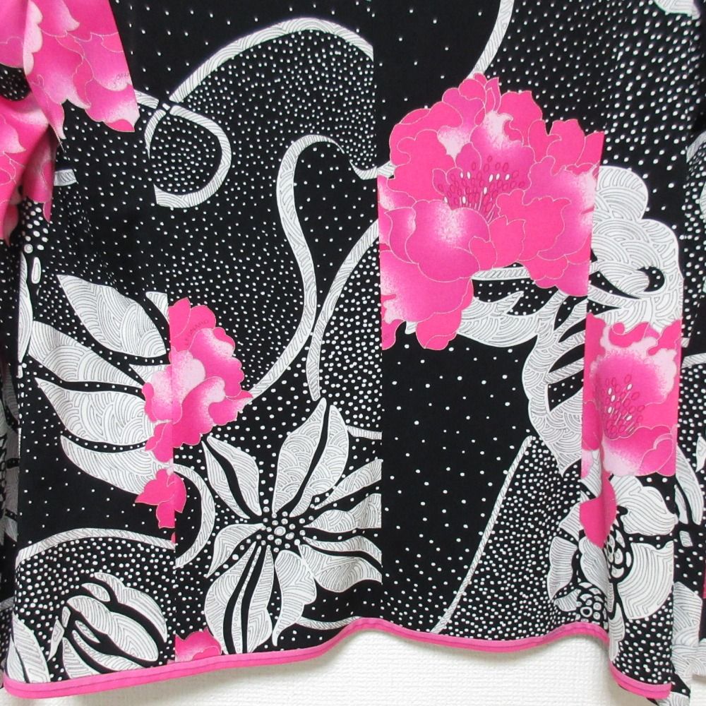 美品 LEONARD レオナール フラワープリント カンカンストレッチ