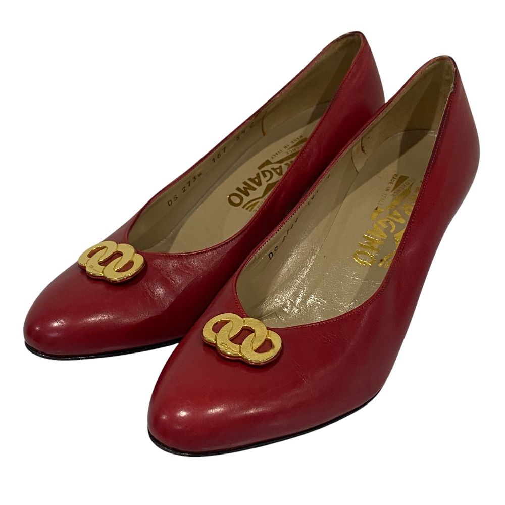 Salvatore Ferragamo サルヴァトーレフェラガモ レザー ゴールド金具 パンプス サイズ5 1 2 C 約22.5 cm レッド レディース 古着