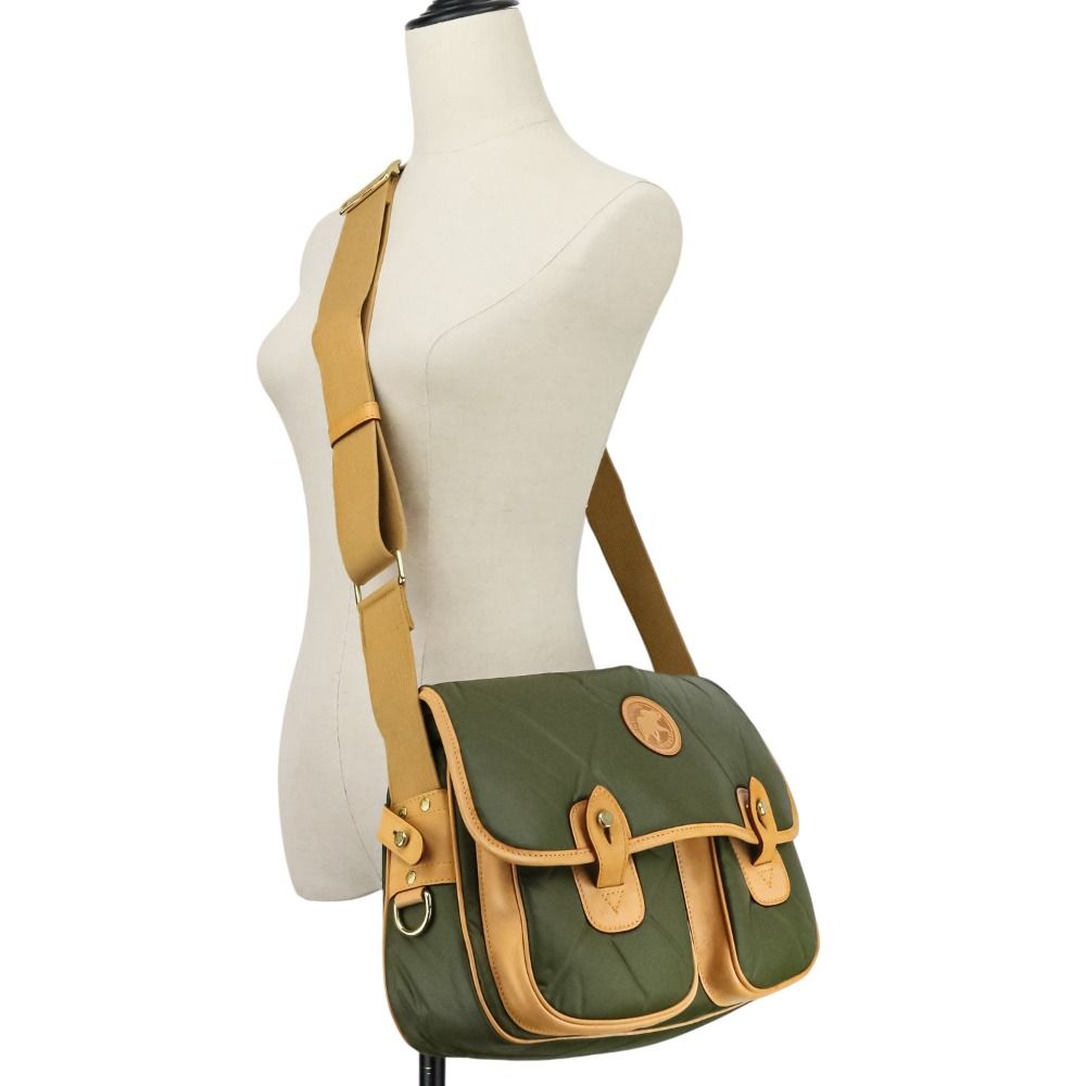 美品 HUNTING WORLD ハンティングワールド バチュークロス ショルダー