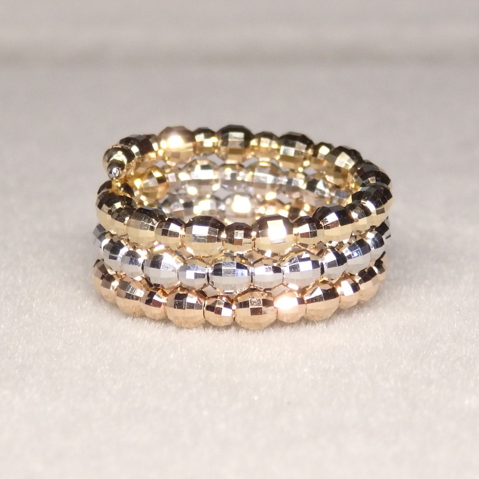  形状記憶リング 3連 Z 5897 スリー 地金 指輪 K 18 フリーサイズ リング 指輪 アクセサリー