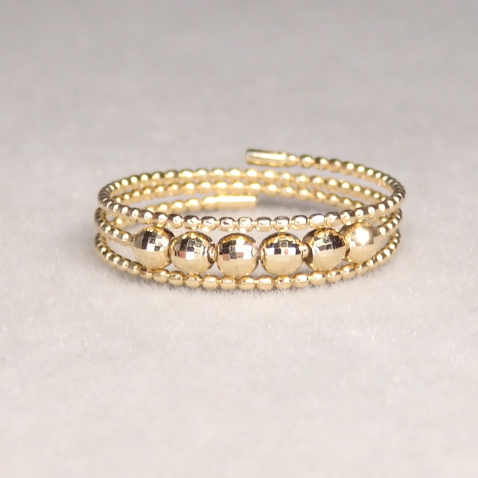 形状記憶リング 3連 Z5958 ゴールドK18 地金 指輪 フリーサイズ - メルカリ