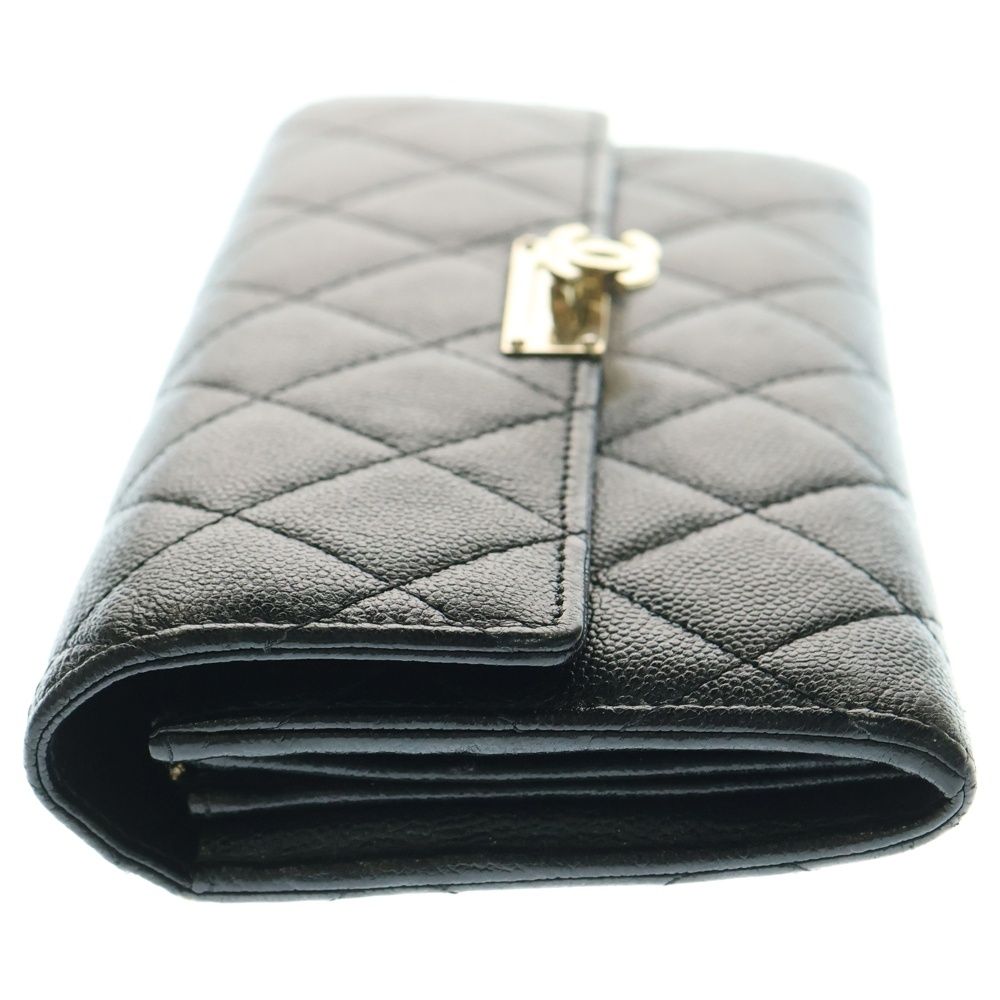 CHANEL (シャネル) マトラッセ ココロック キャビアスキン フラップ