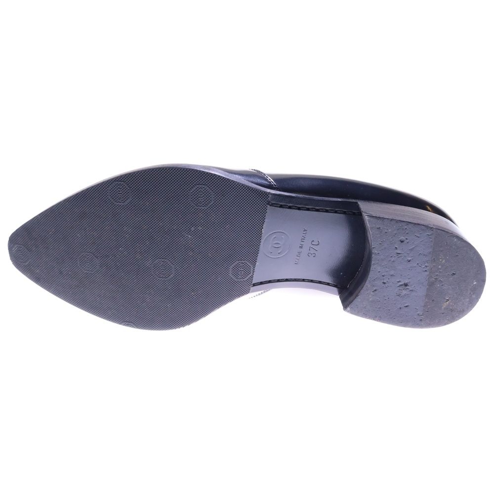 パンチングレザー パンプス