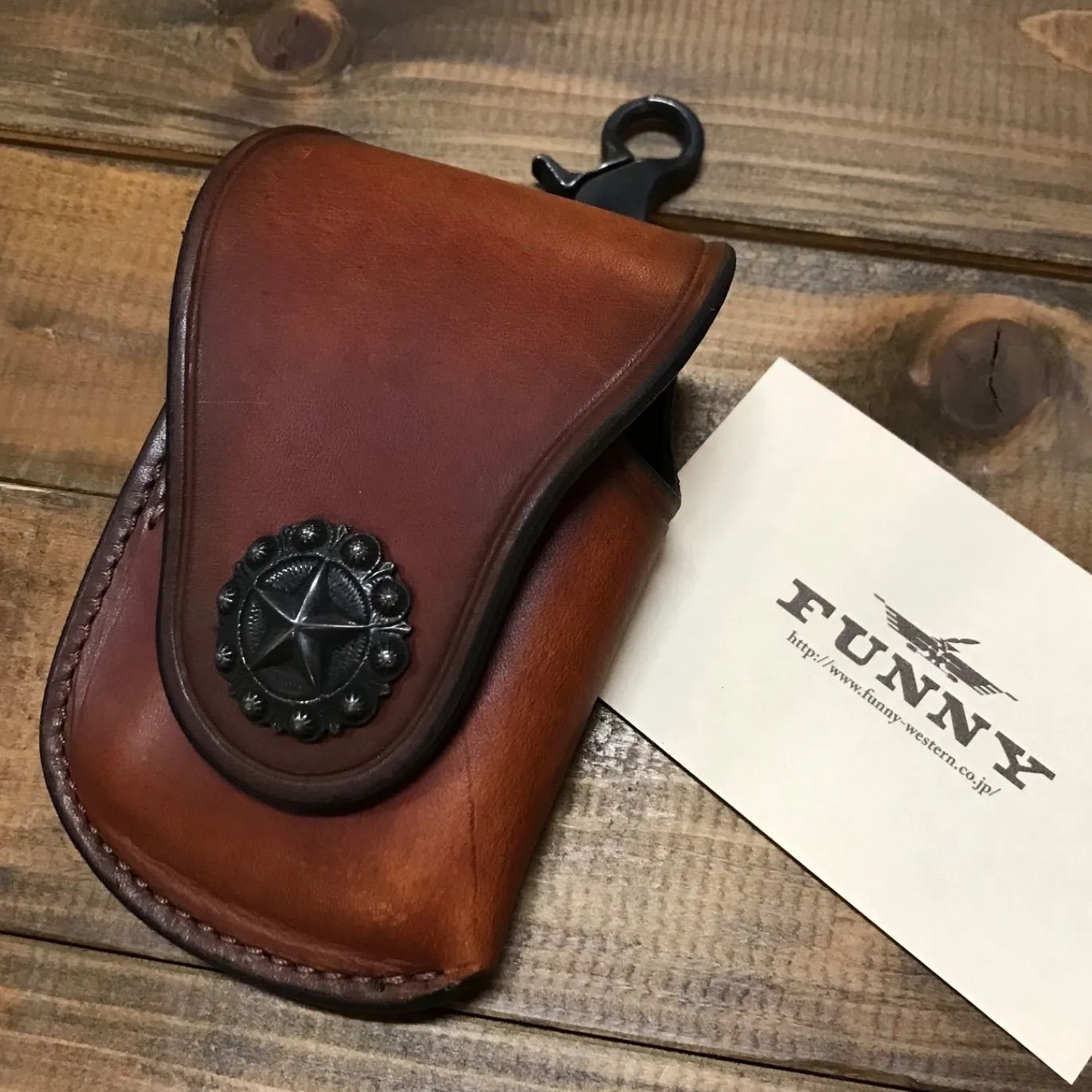 FUNNY ファニー レザー タバコケース シガレットケース キーケース キーリング ポーチ コンチョ 牛革 ブラウン 茶色