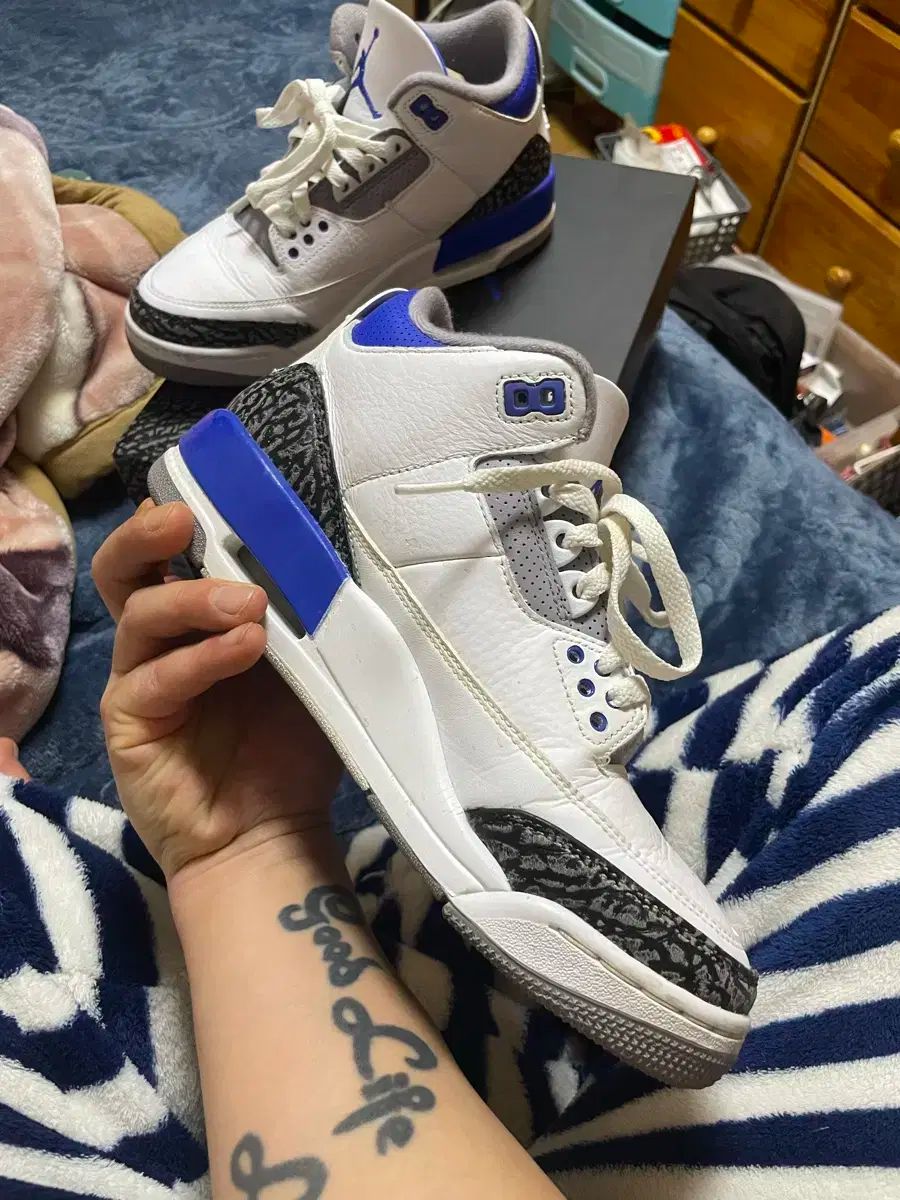 ジョーダン3 レーサーブルー 255