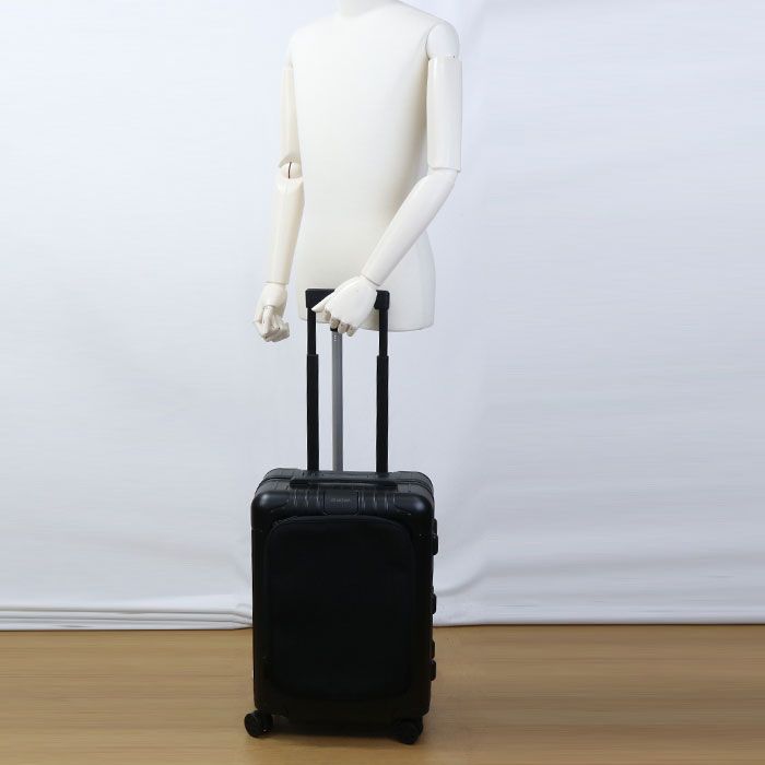 キャリーケース