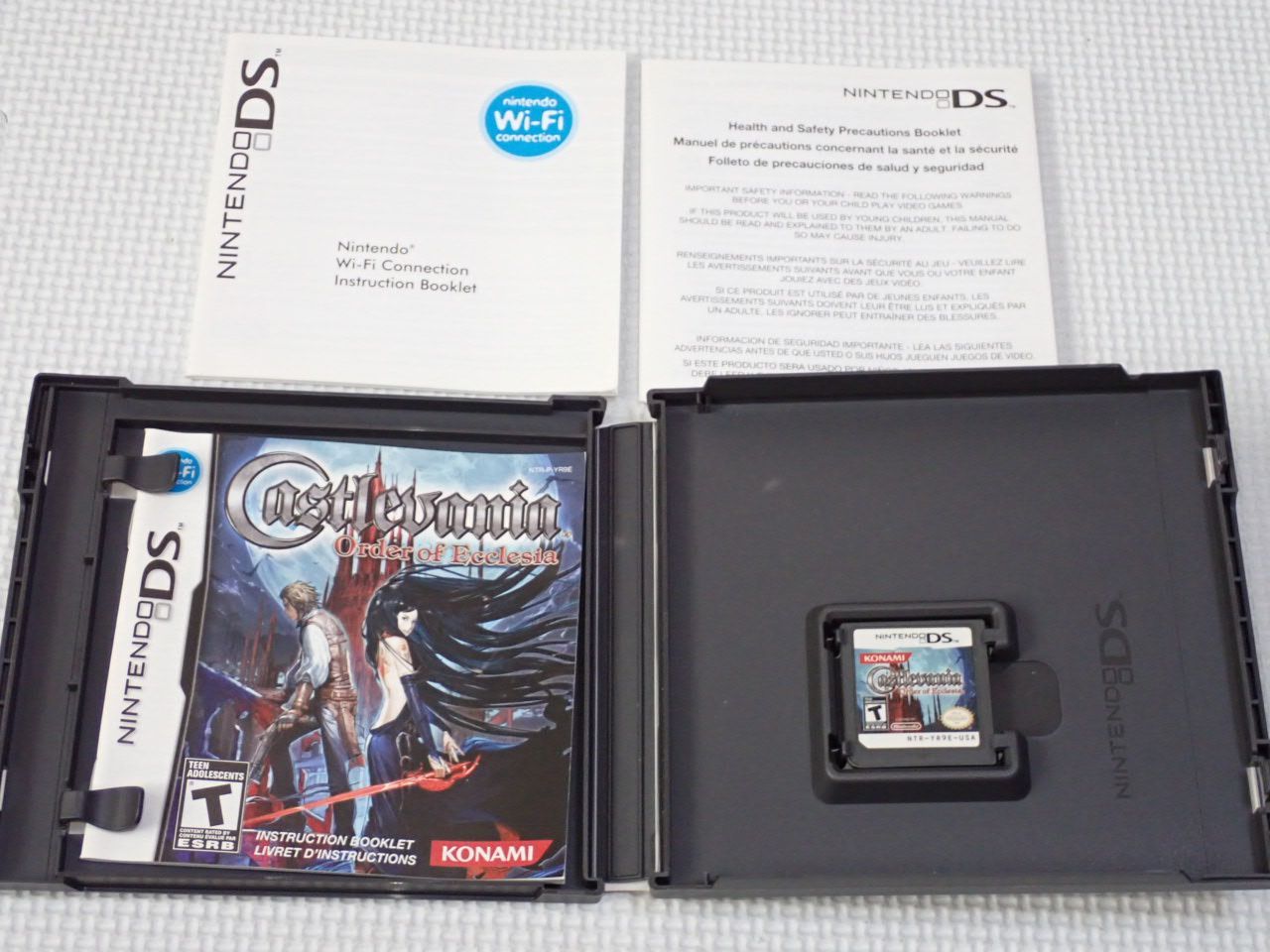 DS CASTLEVANIA ORDER OF ECCLESIA 海外版 北米版 説明書付 ソフト付