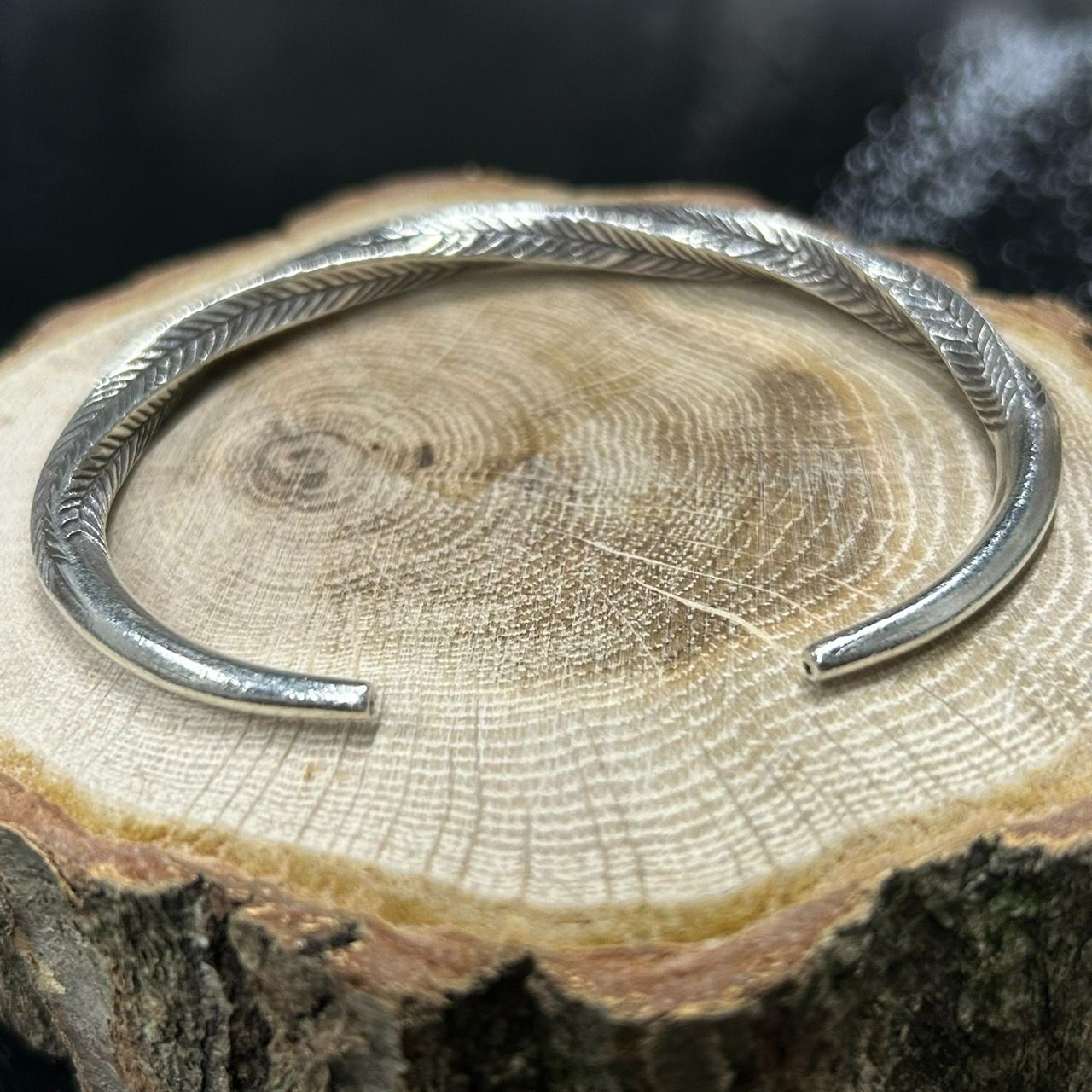 KAREN SILVER カレンシルバー リーフスパイラルバングル ユニセックス フリーサイズ a kr 015