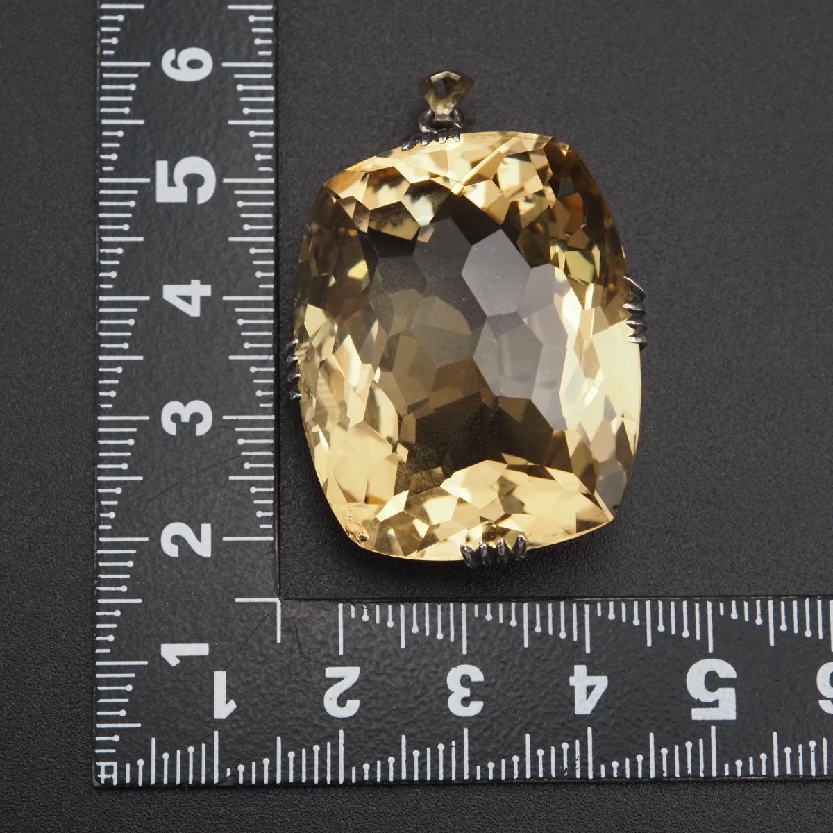  H 866 大粒 イエロートパーズ ペンダント トップ デザイン シルバー チャーム ヘッド 誕生石 チャーム アクセサリー