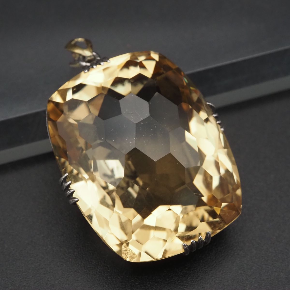 H866 大粒 イエロートパーズ ペンダント トップ デザイン シルバー チャーム ヘッド 11月誕生石