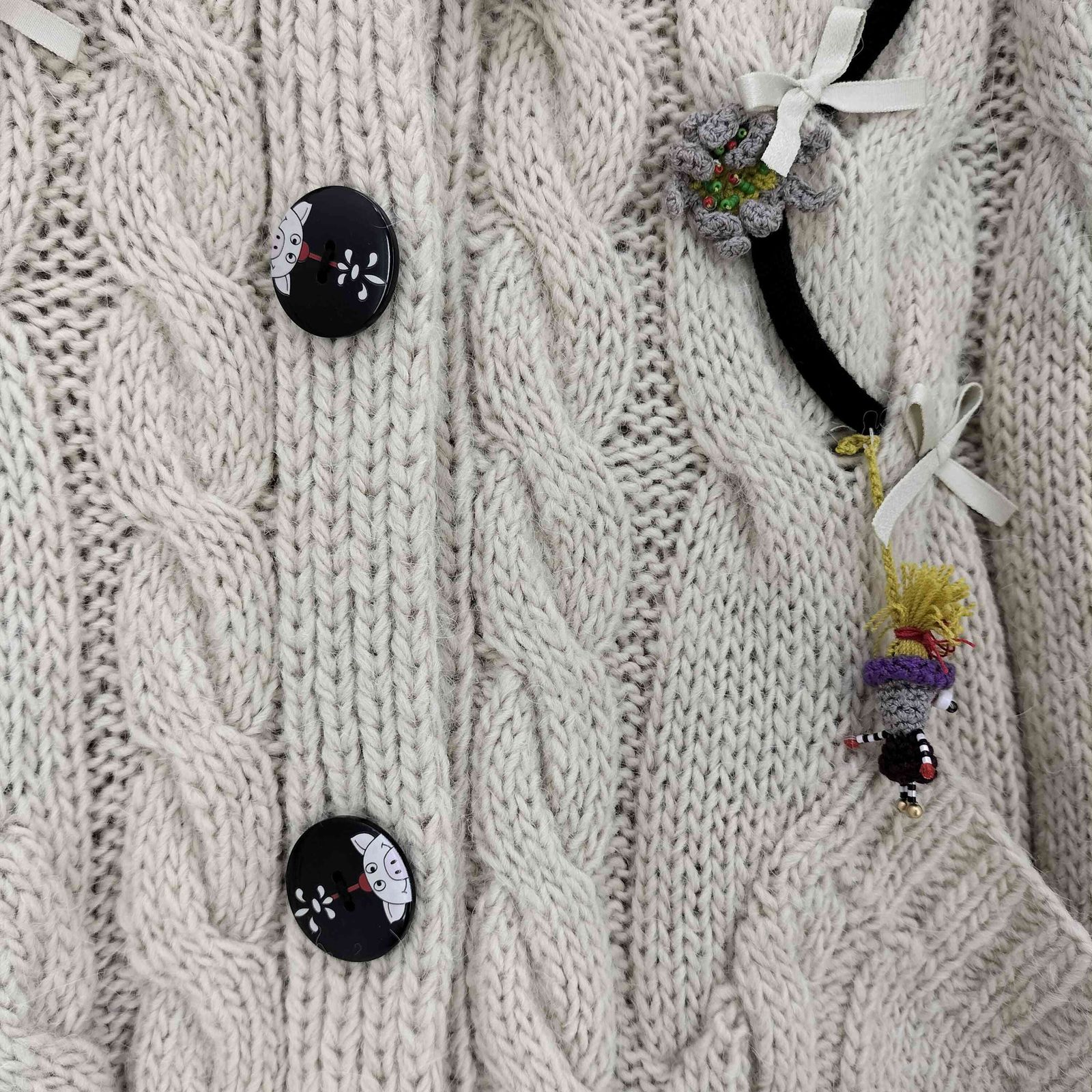 アルベロベロ OLLEBOREBLA オレボレブラ ぶたさんボタン アルパカ混