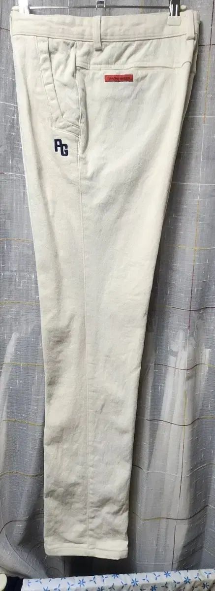 PEARLY GATES アイボリー 冬 ズボン 32