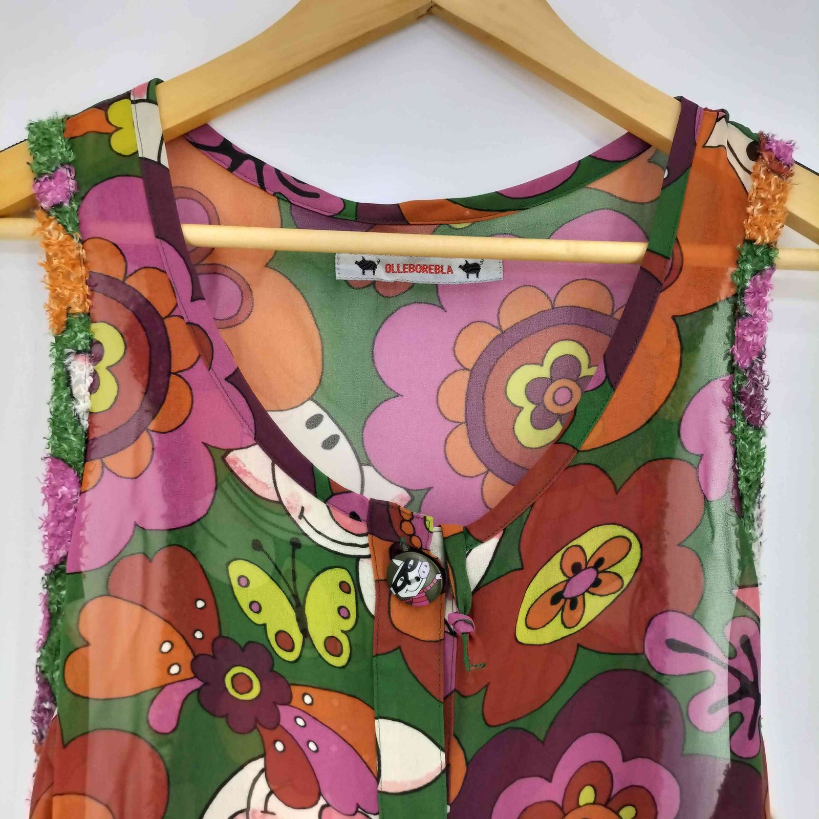 アルベロベロ OLLEBOREBLA オレボレブラ ブタさん おはな 総柄 シアー