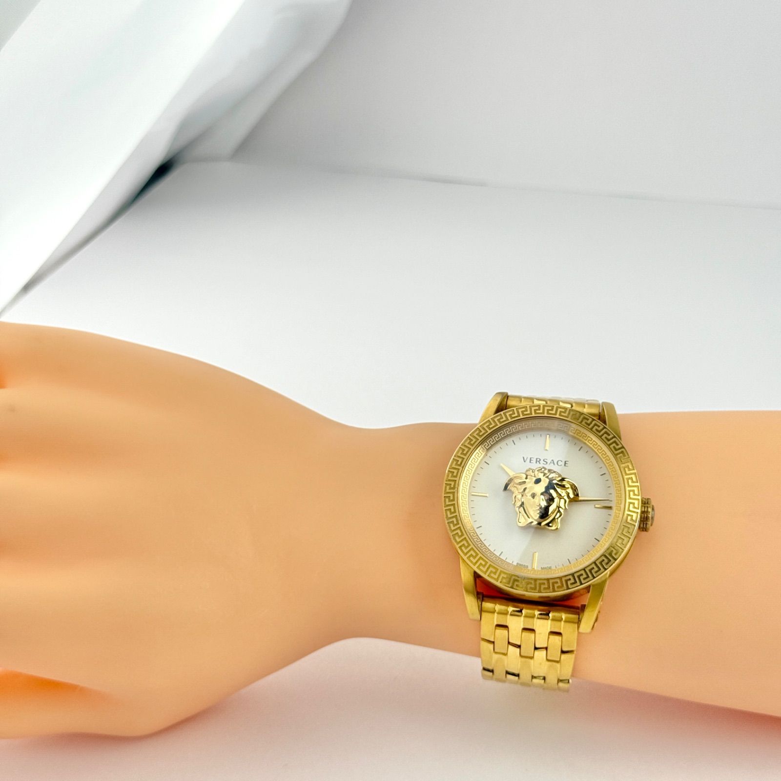 ヴェルサーチ メデューサ