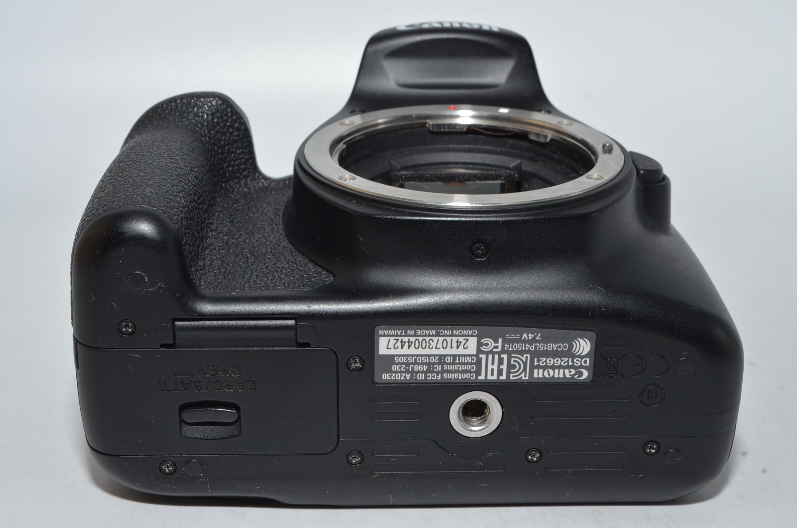 実用品】Canon デジタル一眼レフカメラ EOS Kiss X80 ボディ 