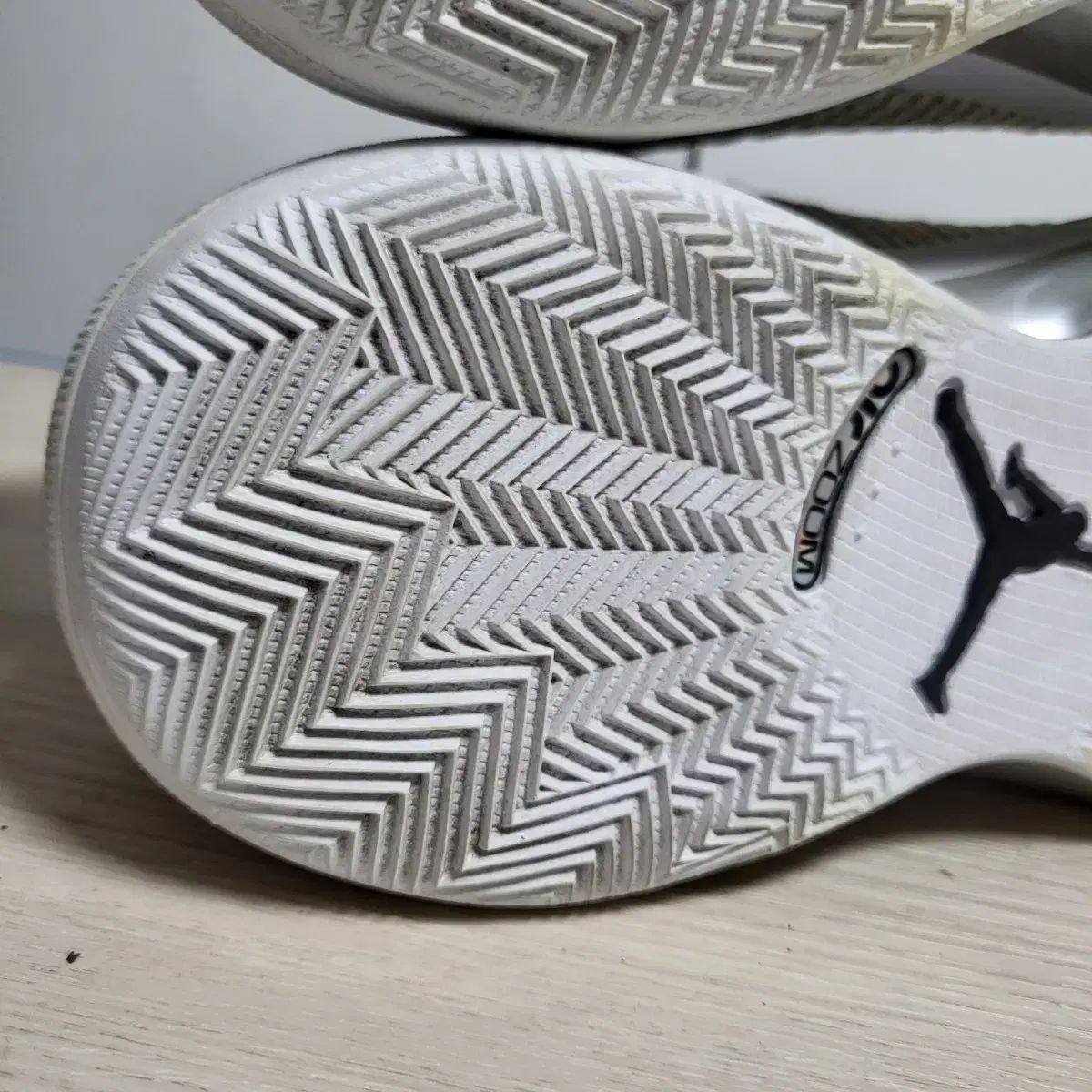 バスケシューズ