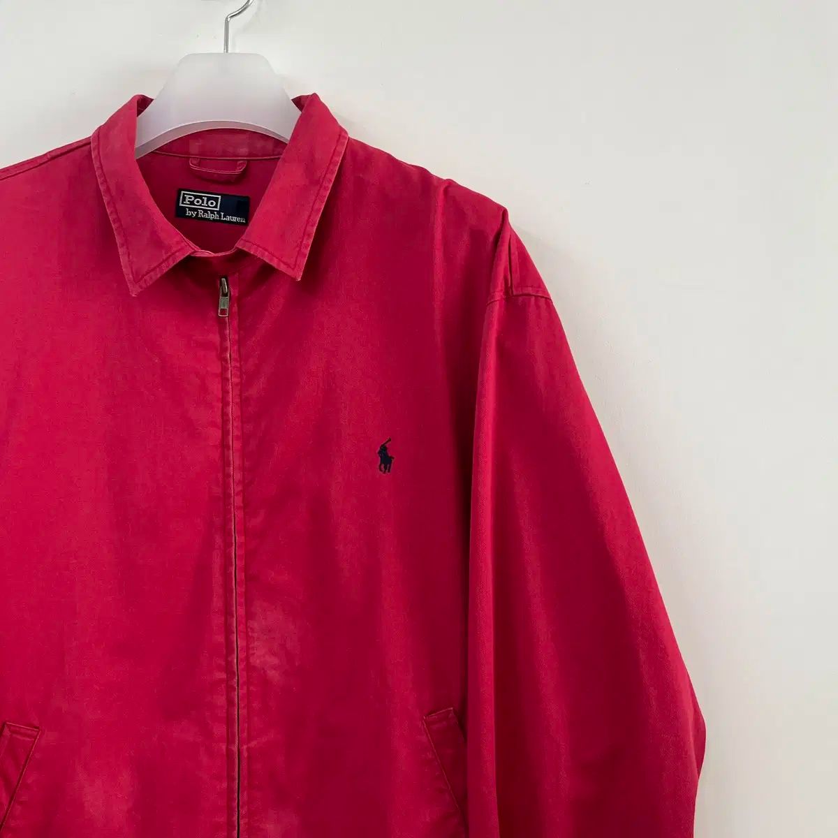 ディープレッド