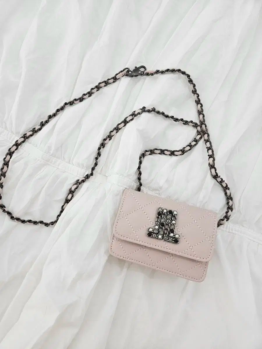 ランバン ピンク キルティング チェーン ミニバッグ