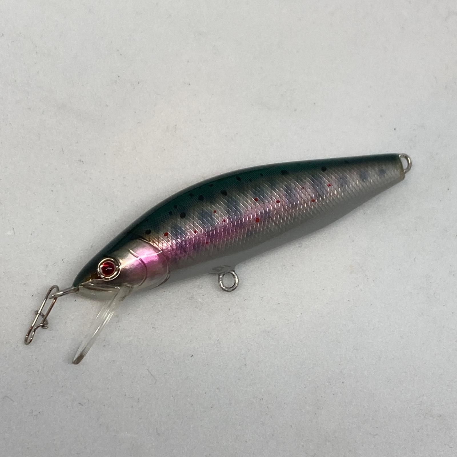 ττray tune ルアー ミノー