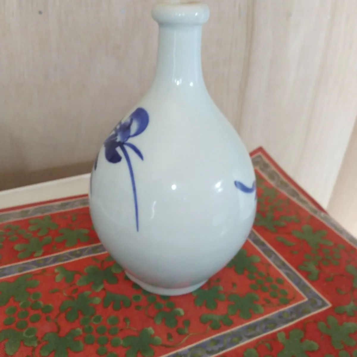 大徳利 伊万里焼 伊万里焼染付蛸唐草文御神酒徳利 一対 [B22484] 染