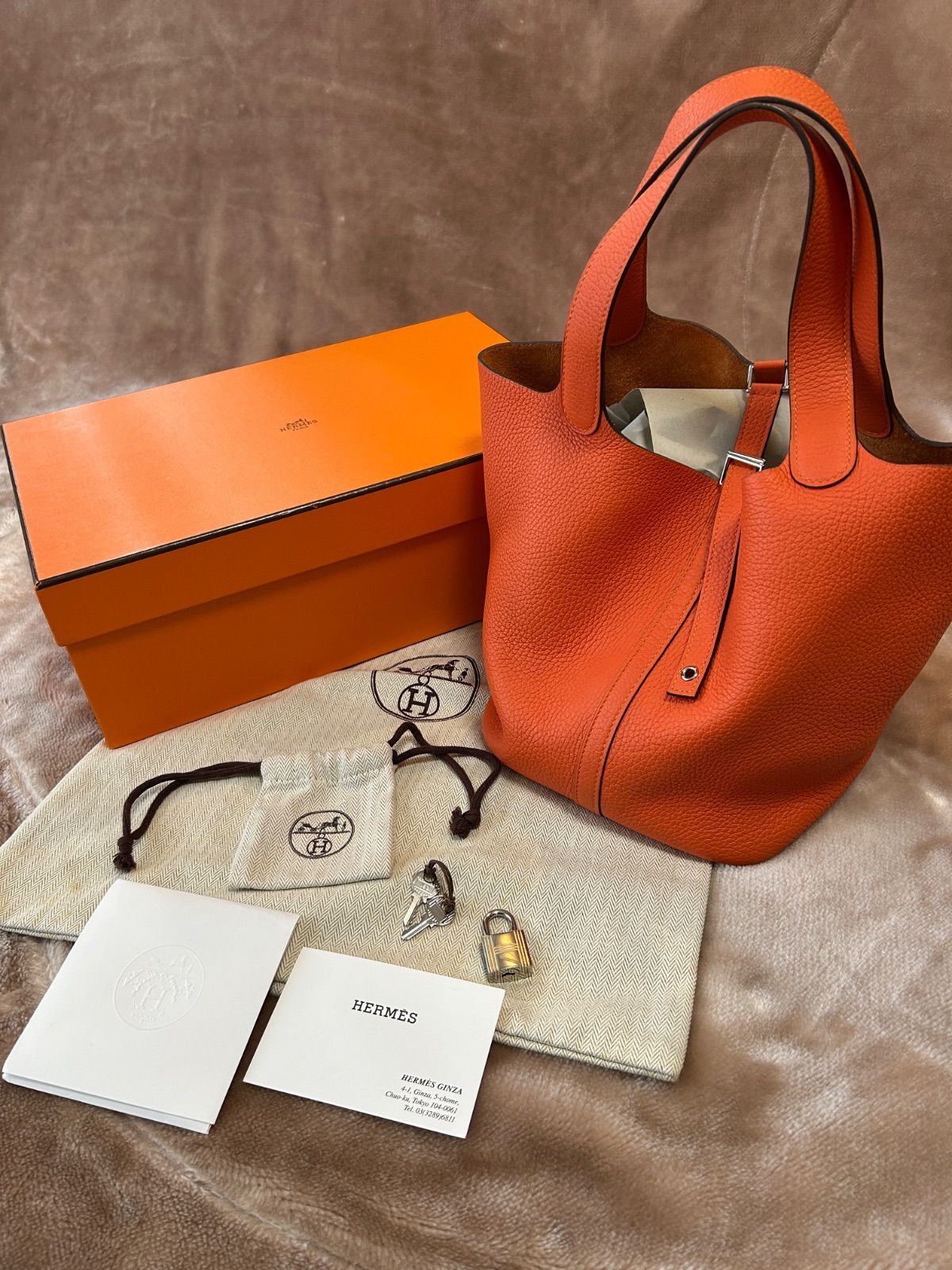 エルメスHERMESピコタンロックMM22Y2020年製造ハンドバッグハンドバックトートバッグトートバックかばんカバン箱保存袋カデナキー鍵×2フランス製レディース女性用婦人鞄トリヨンクレマンス本革牛革レザーユニセックスオレンジ色系 エルメスHERMESピコタンロックMM22Y2020年製造ハンドバッグ