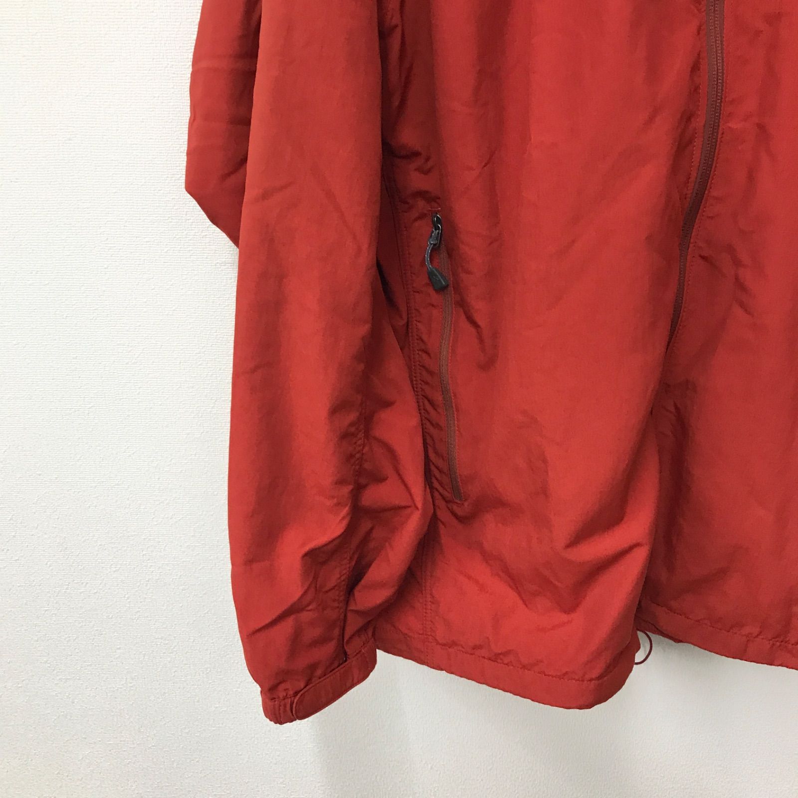 M10227 【mont-bell】 モンベル ナイロンジャケット レッド系 XLサイズ