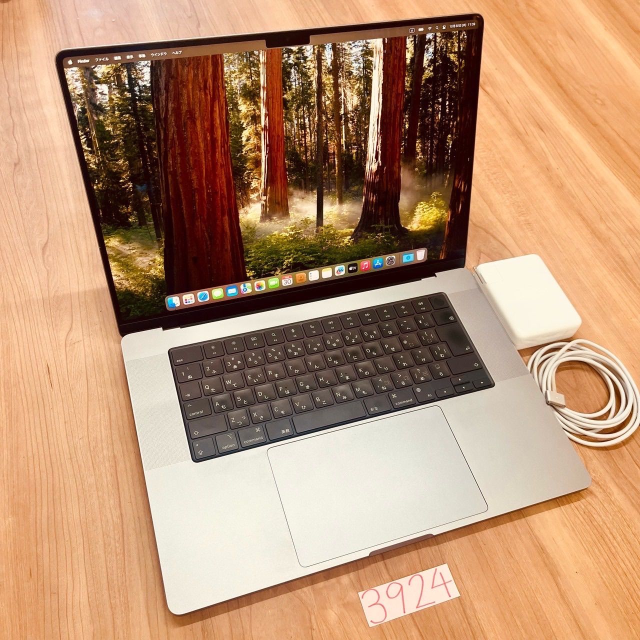 動作 済み MacBook pro 16インチ 2021 アップル Apple M1 pro 32GB 1TB 動画編集 カメラ内蔵 ノートPC ノートパソコン SSD搭載 macOS み 3924