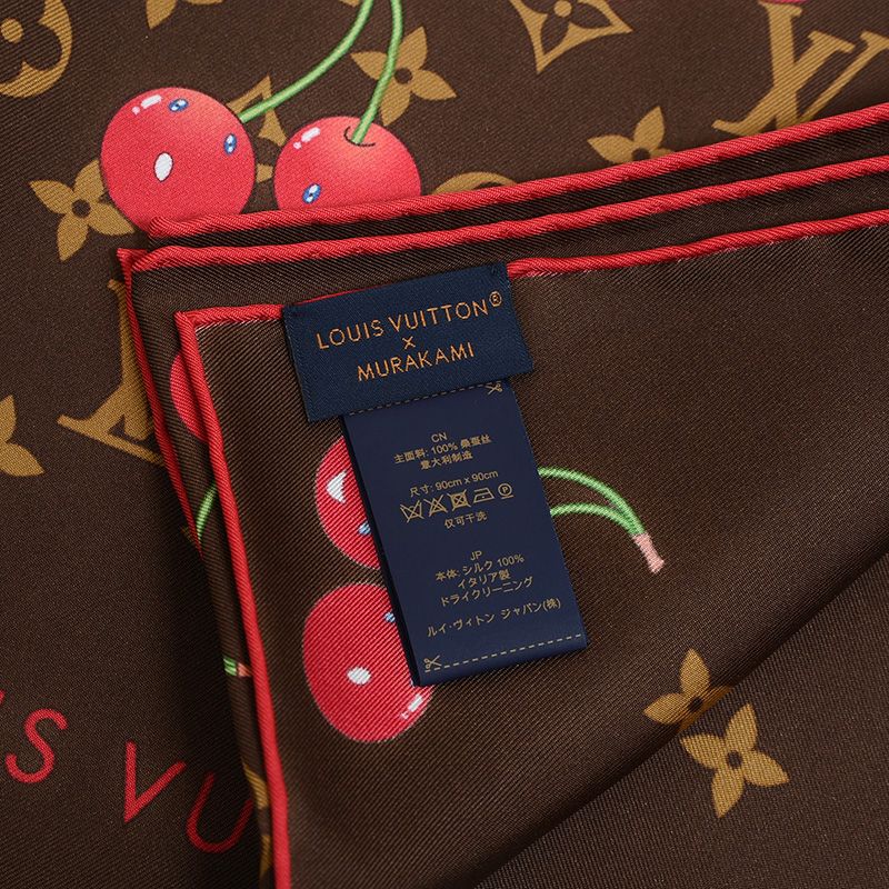 ルイ・ヴィトン LV×TM カレ90 モノグラムチェリー スカーフ M96094
