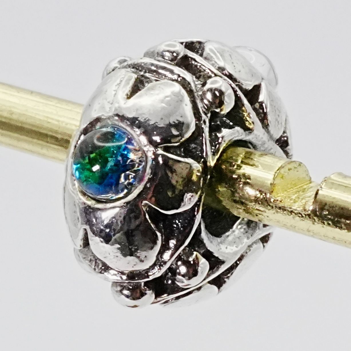 トロールビーズ カーブドフラワーズ ビーズ 25-1500S