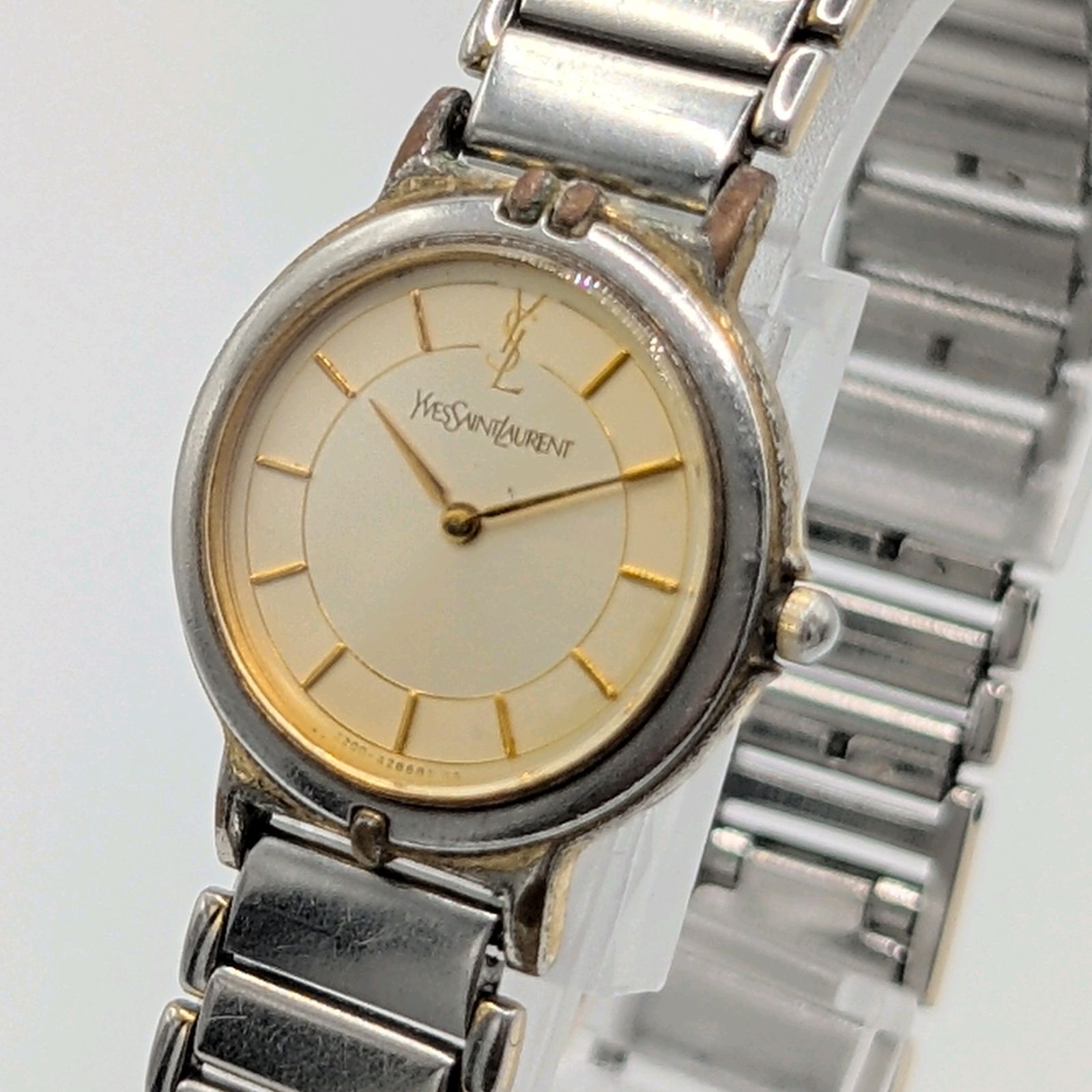 Yves Saint Laurent 2200-228481 Watch quartz Gold Y2K 00S Yves Saint Laurent 2200-228481 Watch quartz Gold Y2K 00S