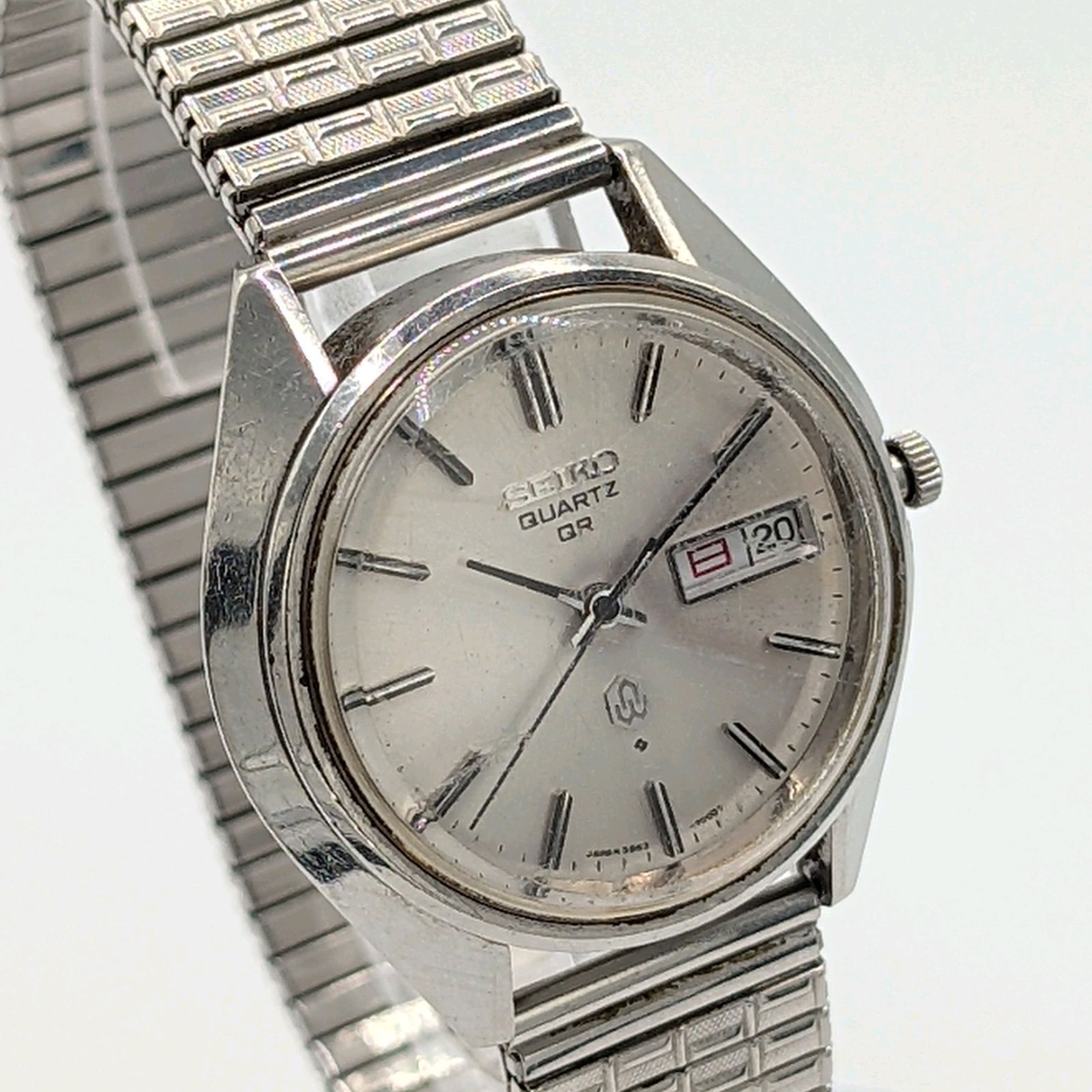 SEIKO VINTAGE Watch quartz Men s Silver Round Y 2 K 00 3863 7001 Working セイコー 時計 クオーツ メンズ シルバー ヴィンテージ 稼働品