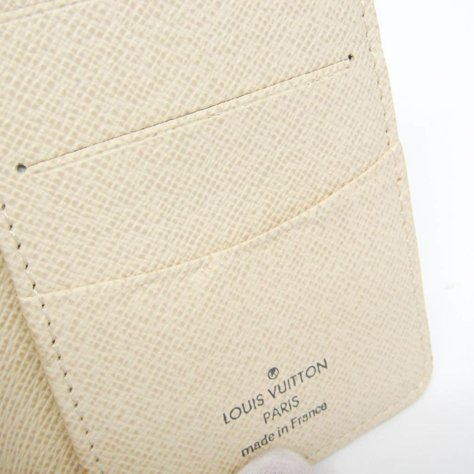 Vuitton ダミエアズール