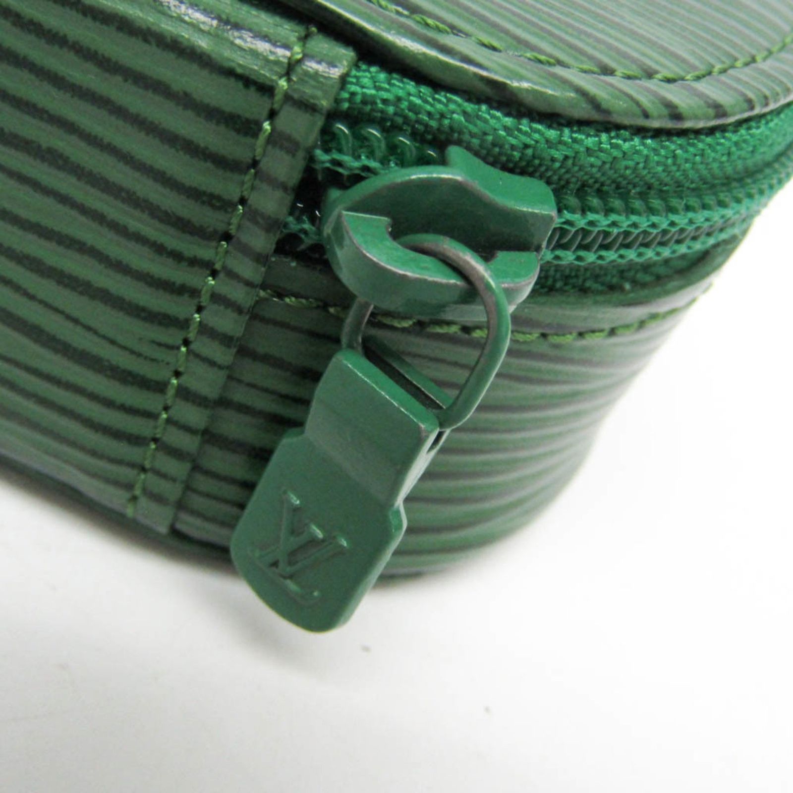 ルイ・ヴィトン(Louis Vuitton) エピ エクランビジュー8 M48224