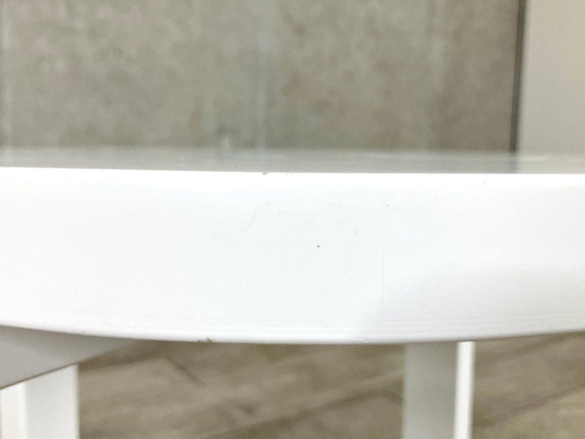 ホワイトラッカー