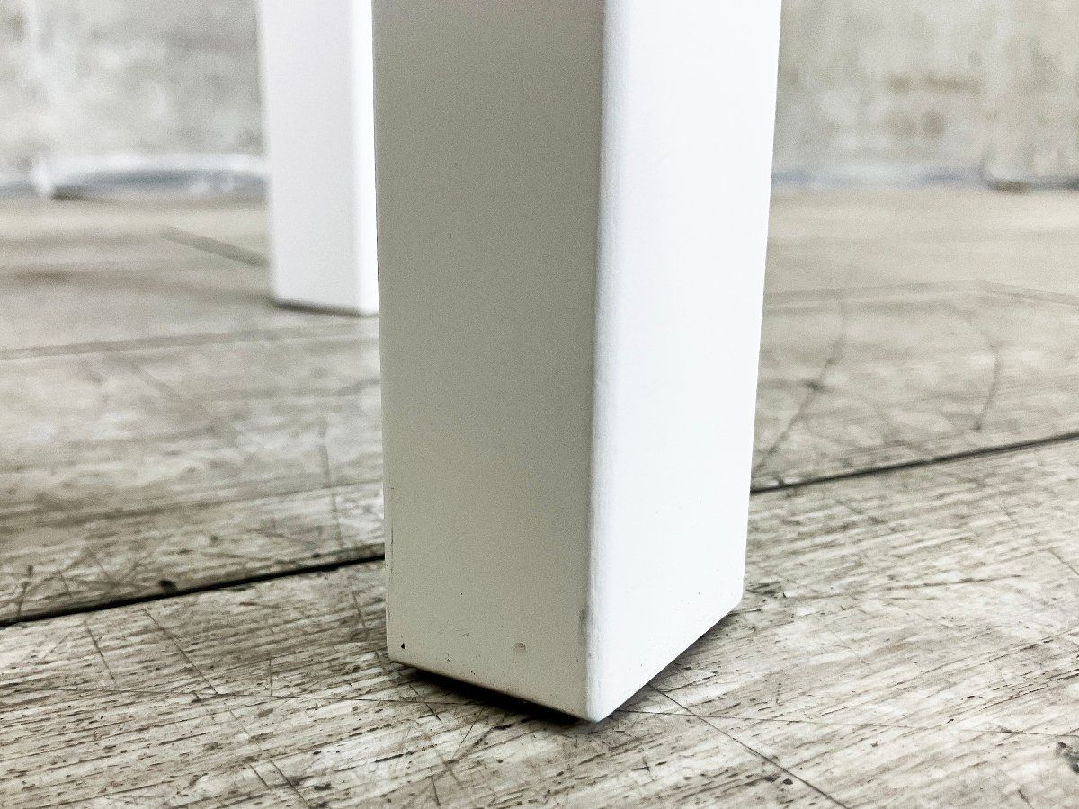 ホワイトラッカー