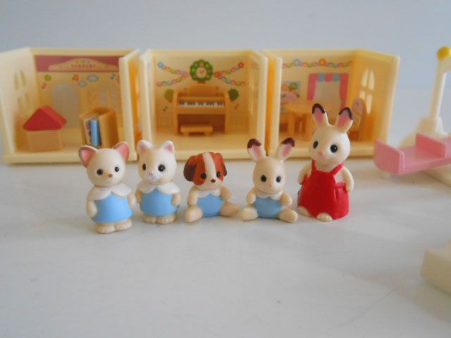 ★Jzi25Hz　シルバニアファミリー11森のなかよしようちえん全5種 ☆Jzi25Hz シルバニアファミリー11森のなかよしようちえん全5種 - メルカリ