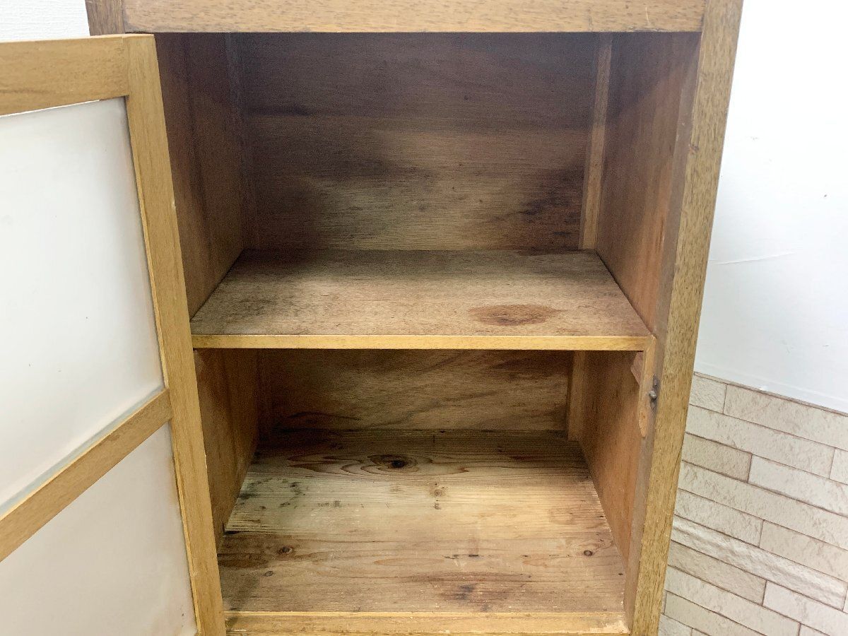 収納棚　戸棚　古家具　古民具　ヴィンテージ　アンティークレトロ　現状品 楽天市場】アンティーク家具 昭和レトロな書棚 b 木製 横75.5cm