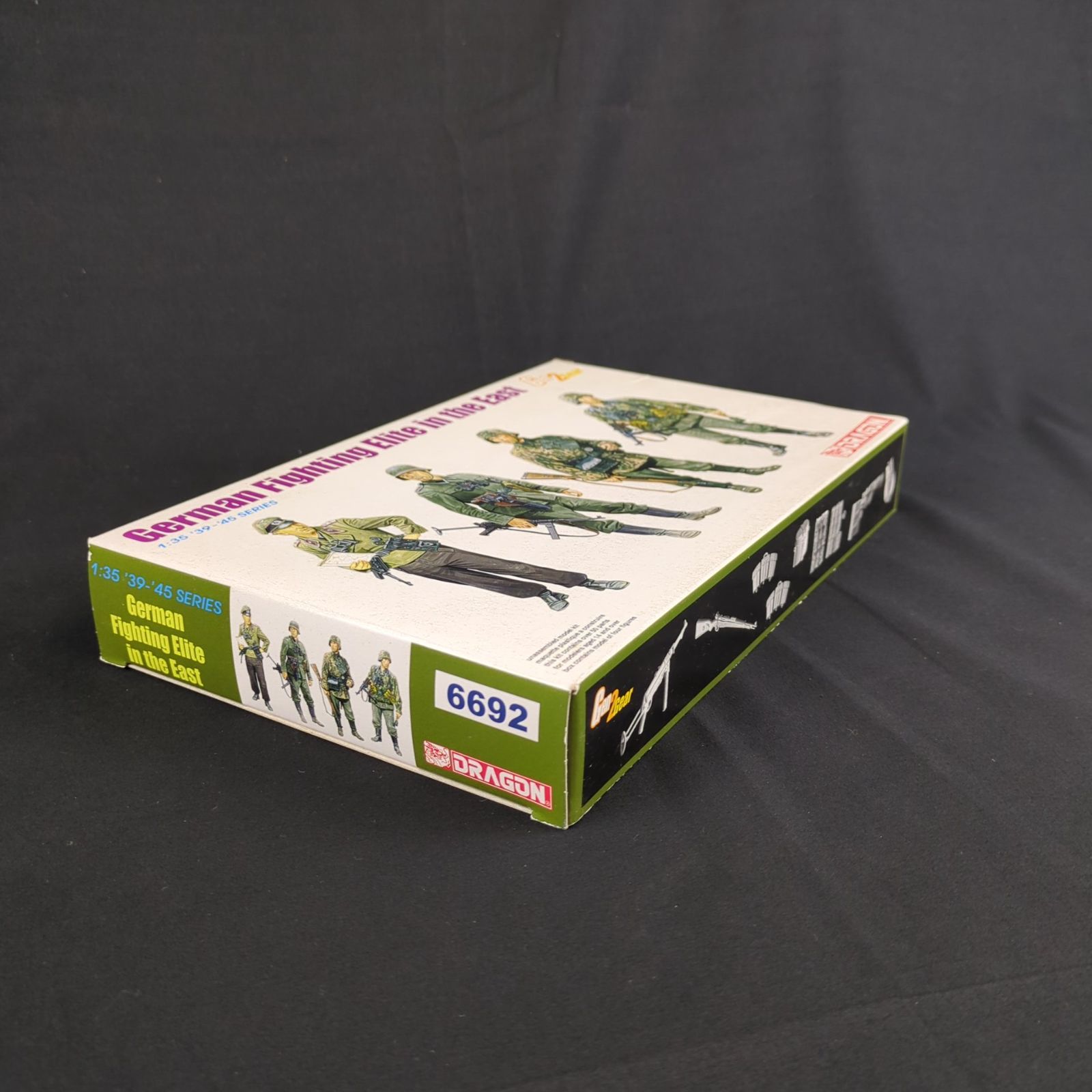 輸入キット アオシマ スカイネット ドラゴン 6692 1 35 German Fighting Elite in the East ’39 ’45 SERIES 武装親衛隊 カンプ グルッペ 東部戦線