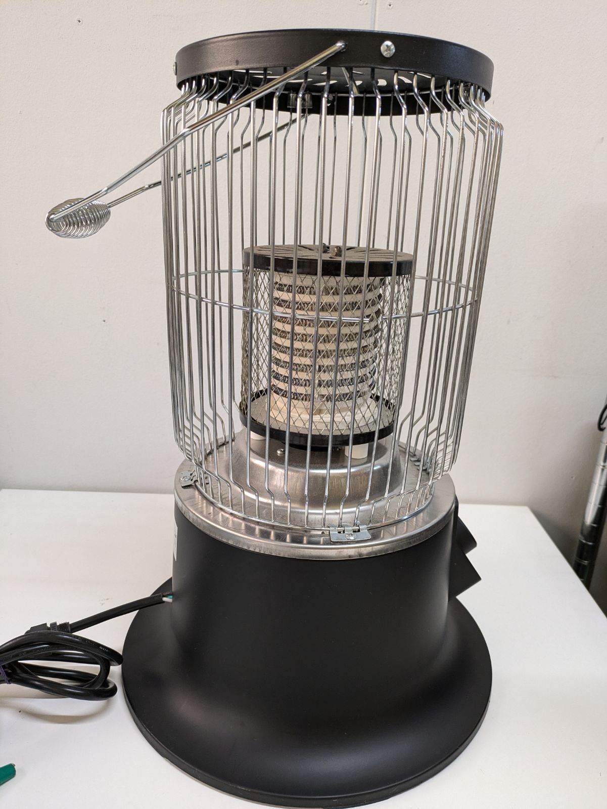 トヨトミ　電気パネルヒーター　EPH-123F TOYOTOMI 遠赤外線 電気パネルヒーター (日本製) EPH-123F(W)