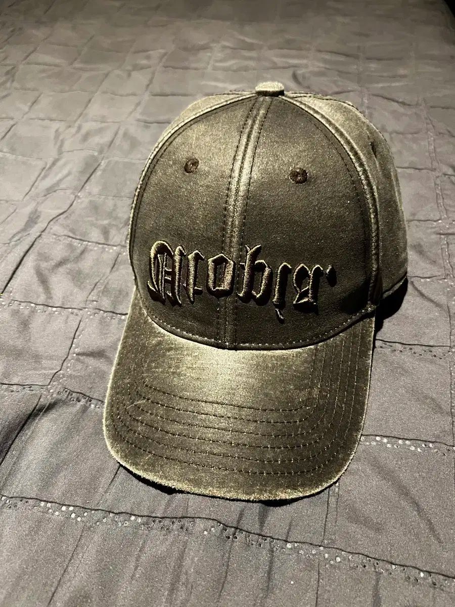 トラヴィス スコット ユートピア ツアー 帽子