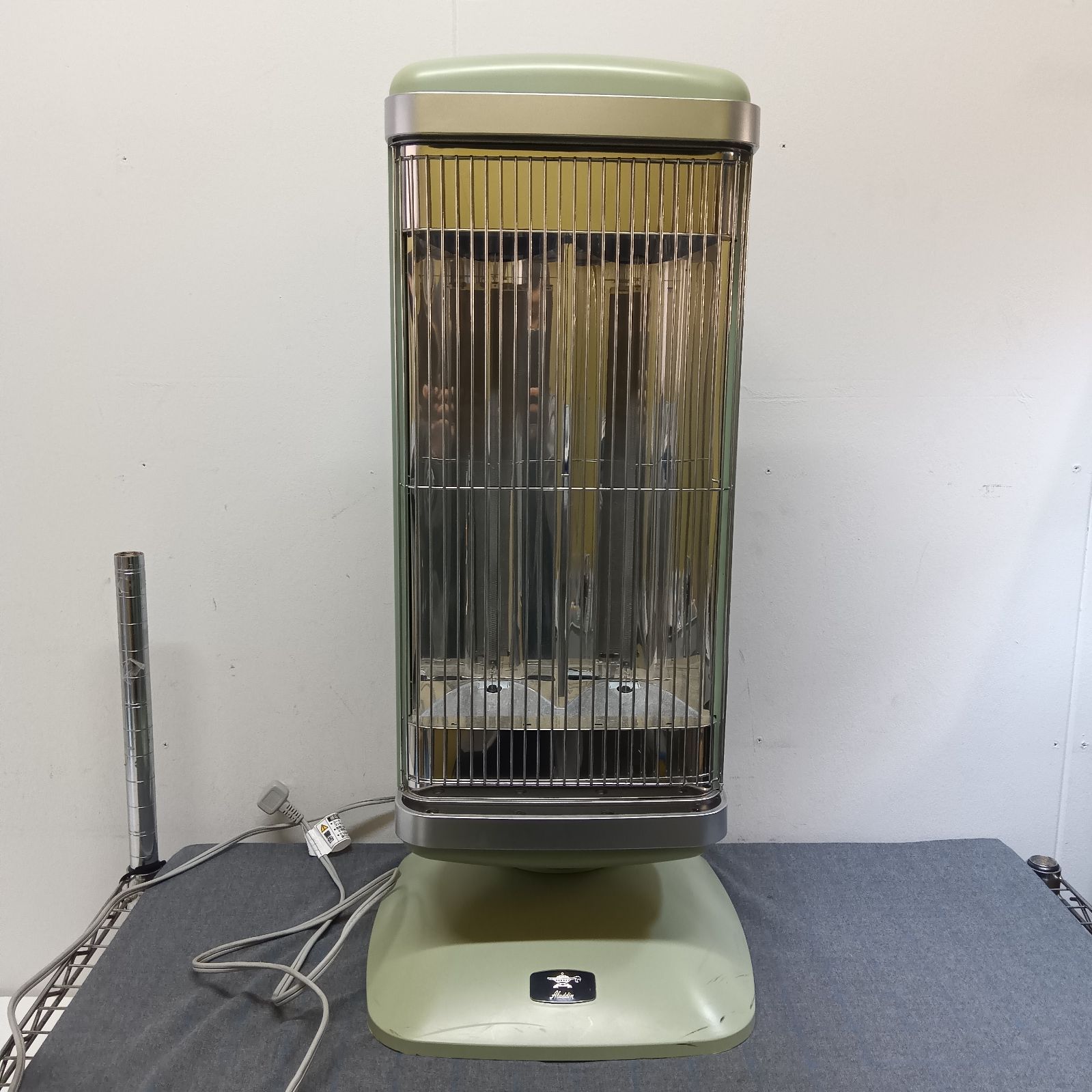 Aladdin/アラジン 遠赤グラファイトヒーター CAH-2G10B 2019年製 A910