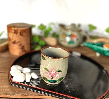 九谷焼 湯呑 湯飲み 小 がく紫陽花ピンク＆ピンク 裏絵