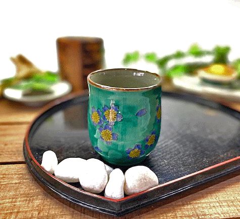九谷焼 湯呑 湯飲み 小 グリーン地桜 裏絵