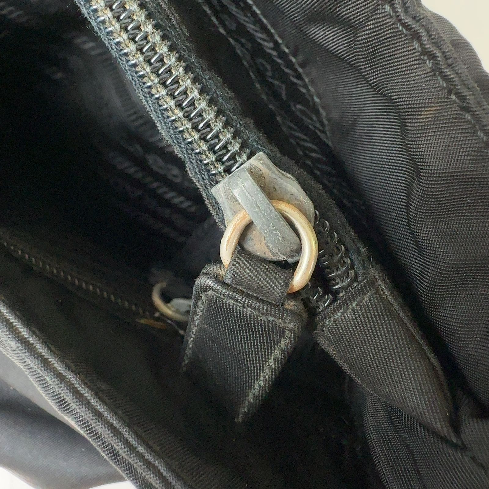 プラダ トートバッグ