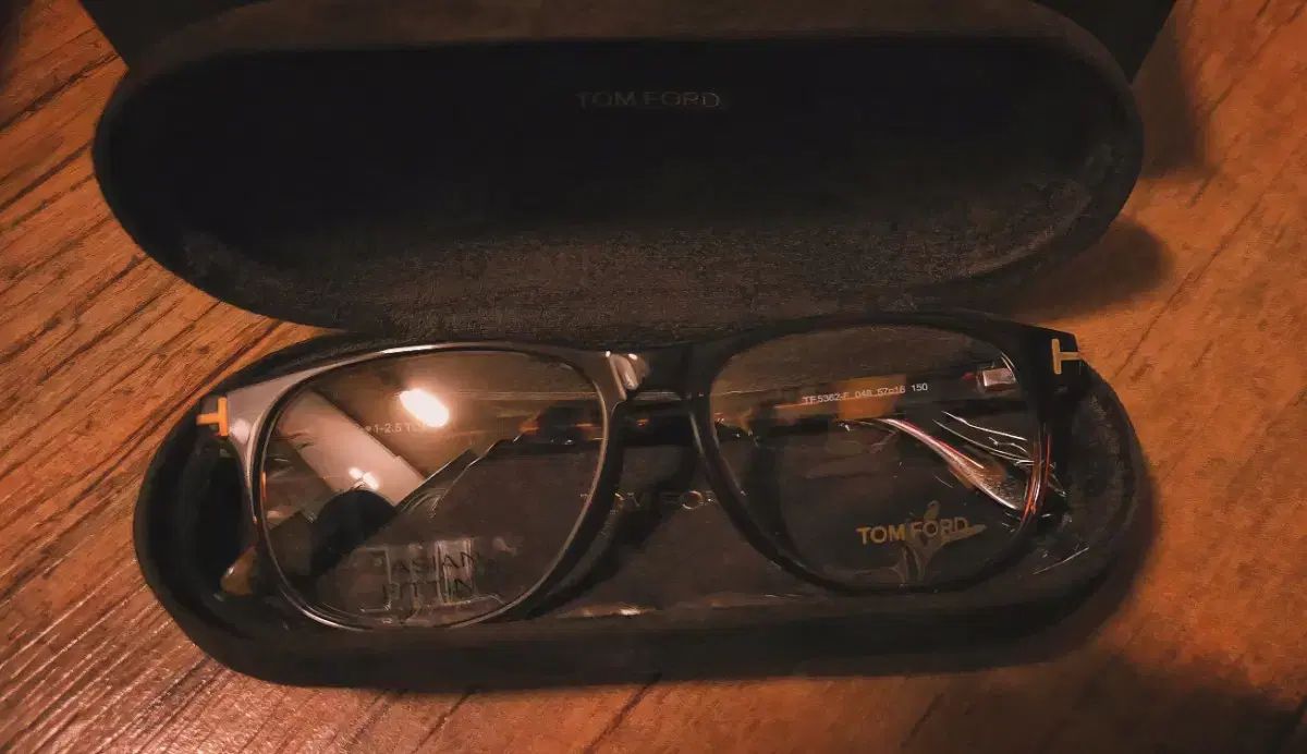 トムフォード メガネ アジアンフィット